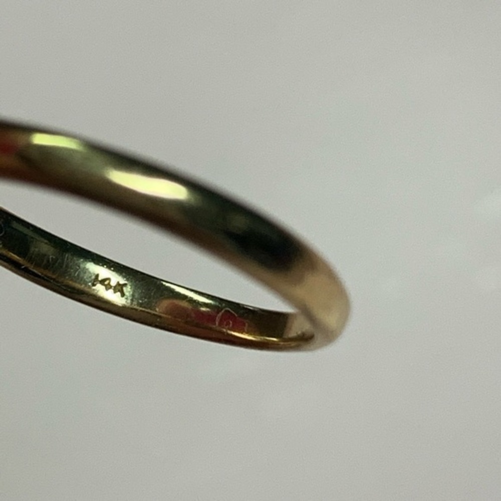 14K Gold Diamond Marquise Ring - Picture 2 of 3